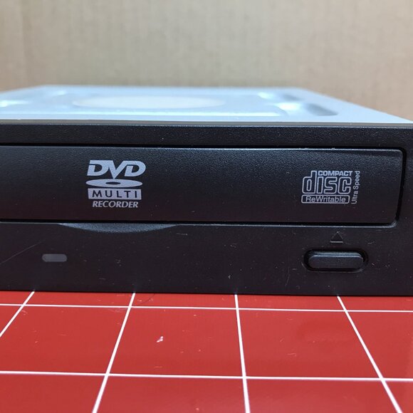 Lite-On DH-20A4P 20x Dual Layer DVD±RW IDE Drive - Picture 2 of 5